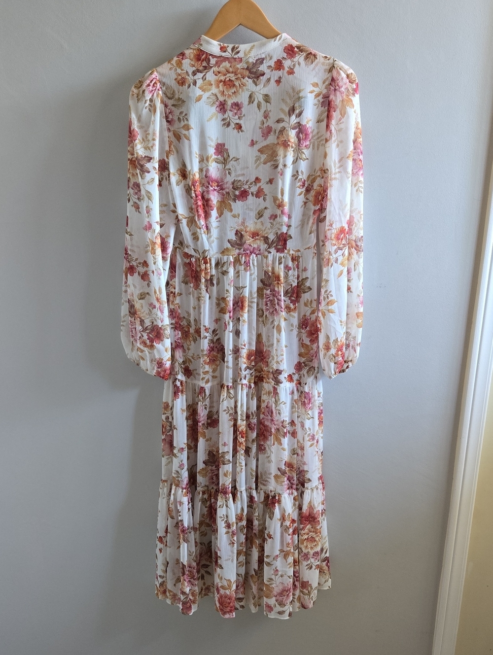 Ever New Sheer Floral Maxi Dress Size - Picture 5 of 9